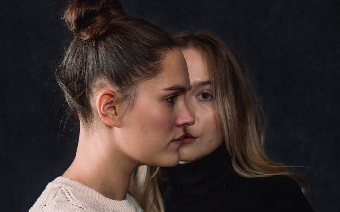 Julie Richards Studio: The Over-40 Women’s Portrait Experience